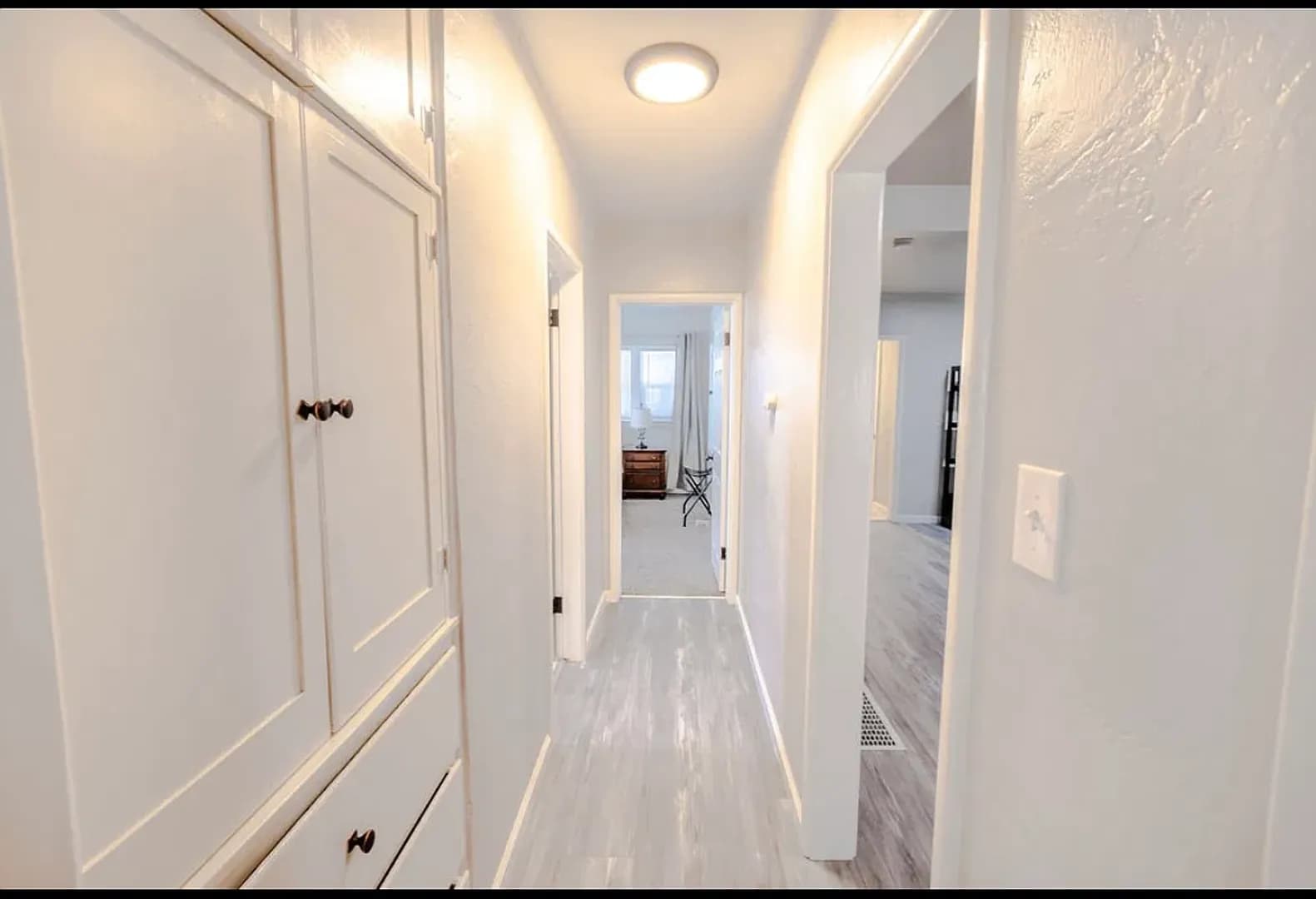 Hanford Apartment: 318 W. Florinda -C