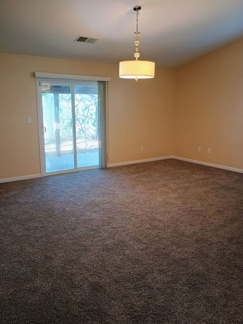 Visalia House: 2630 E. Parkview Ave