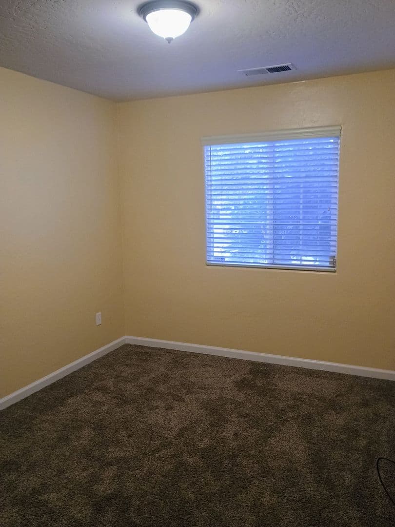 Visalia House: 2630 E. Parkview Ave