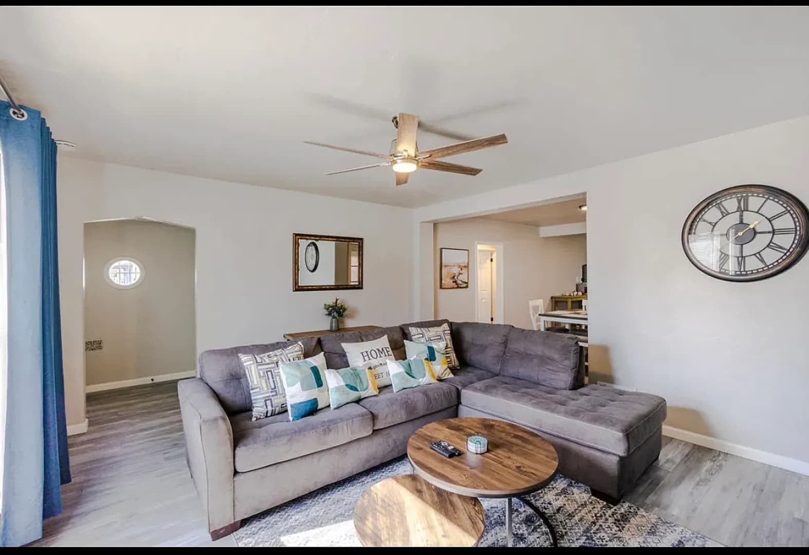 Hanford Apartment: 318 W. Florinda -C