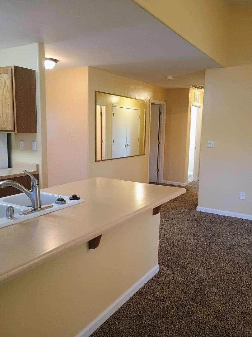 Visalia House: 2630 E. Parkview Ave