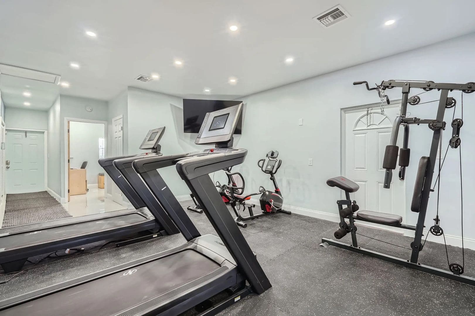 Lauderhill House: 2101 NW 55th Ave