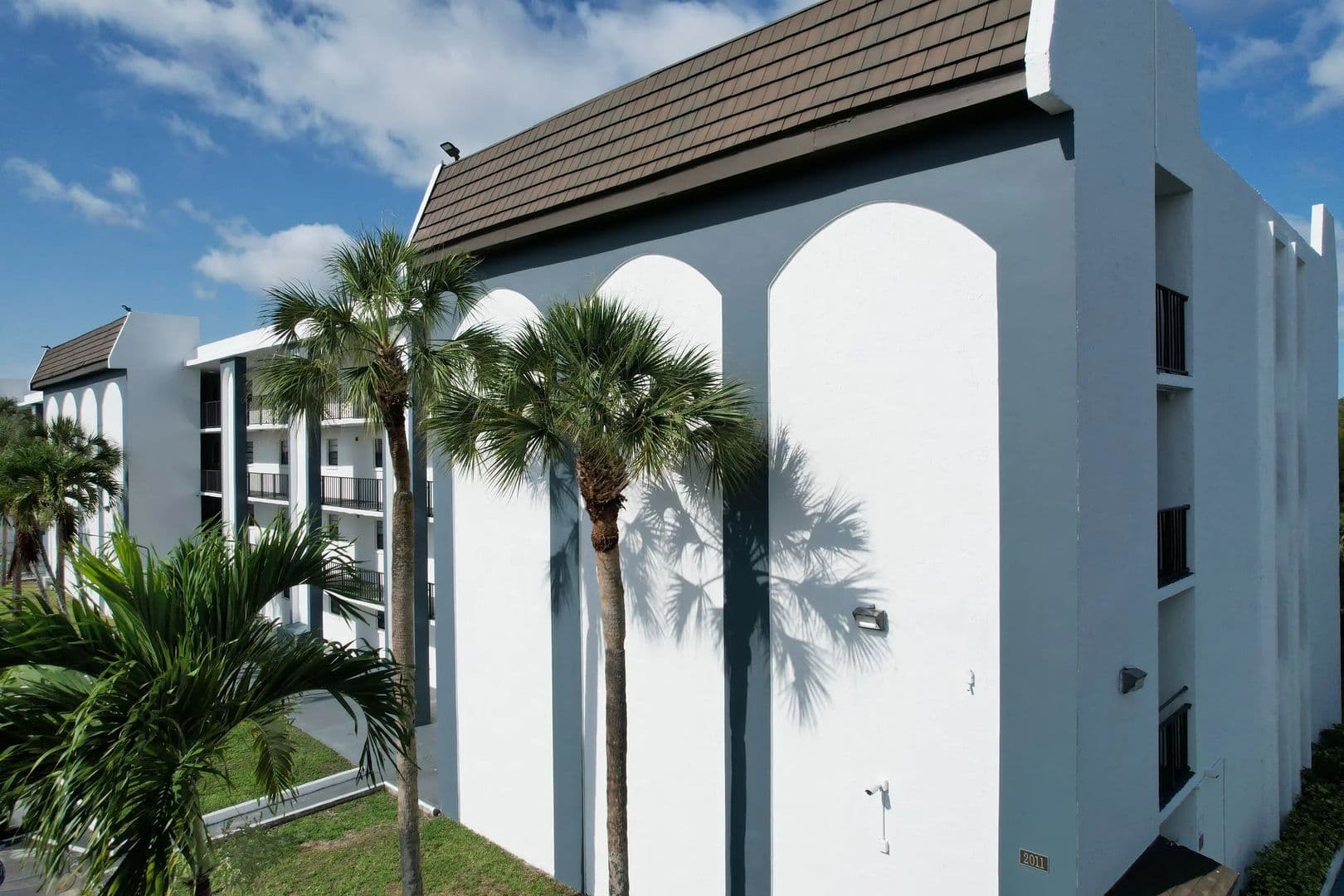 Lauderhill House: 2101 NW 55th Ave