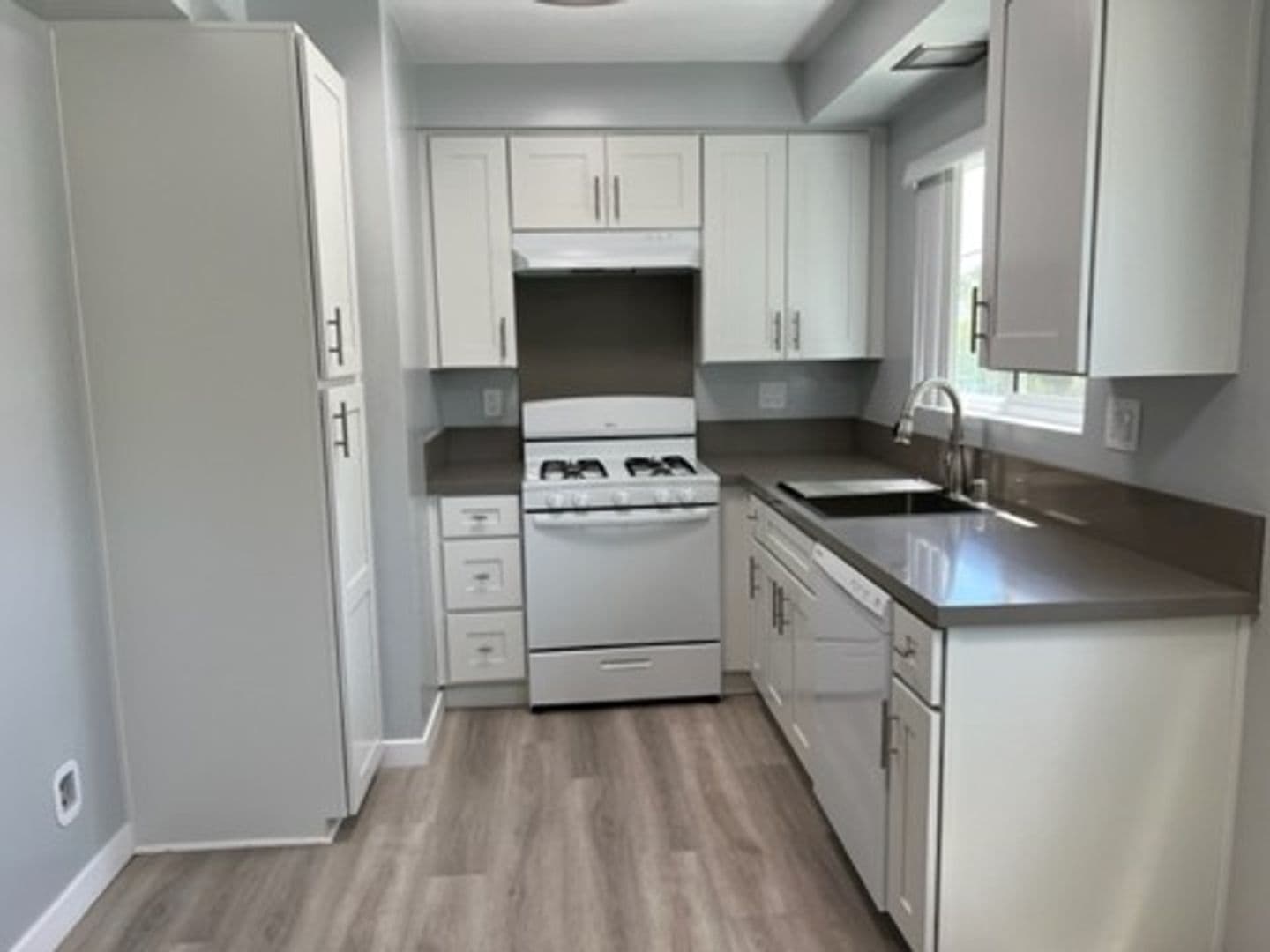 North Hollywood Apartment: 12345 Oxnard St.