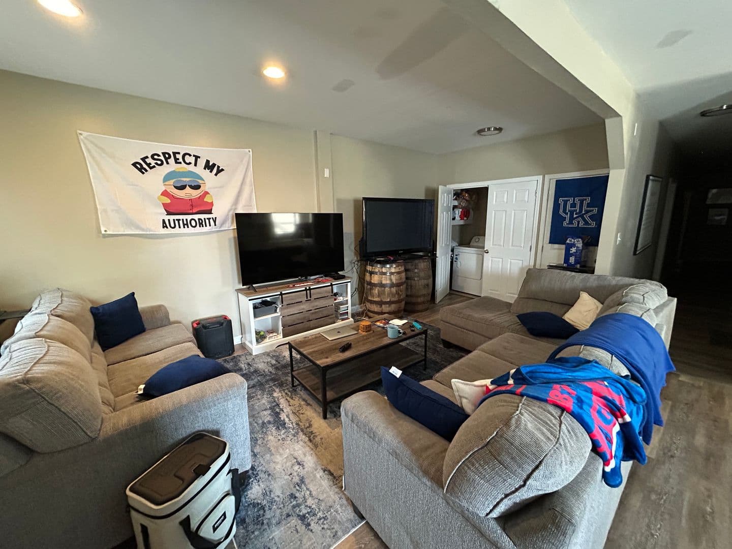 Lexington Multiplex: 205 Waller Ave  - A