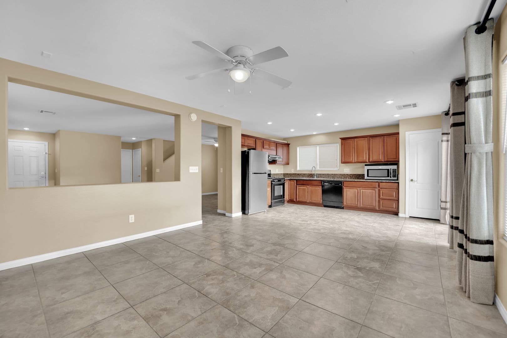 Las Vegas House: 9965 Lorian St,