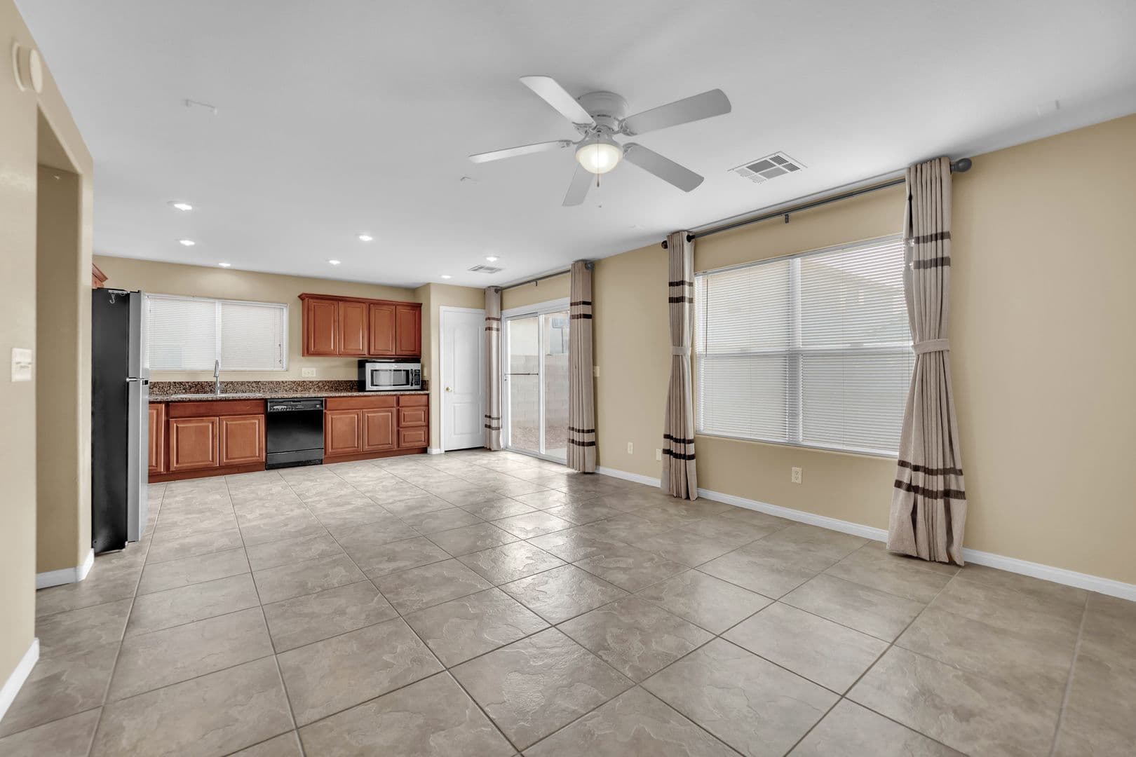 Las Vegas House: 9965 Lorian St,