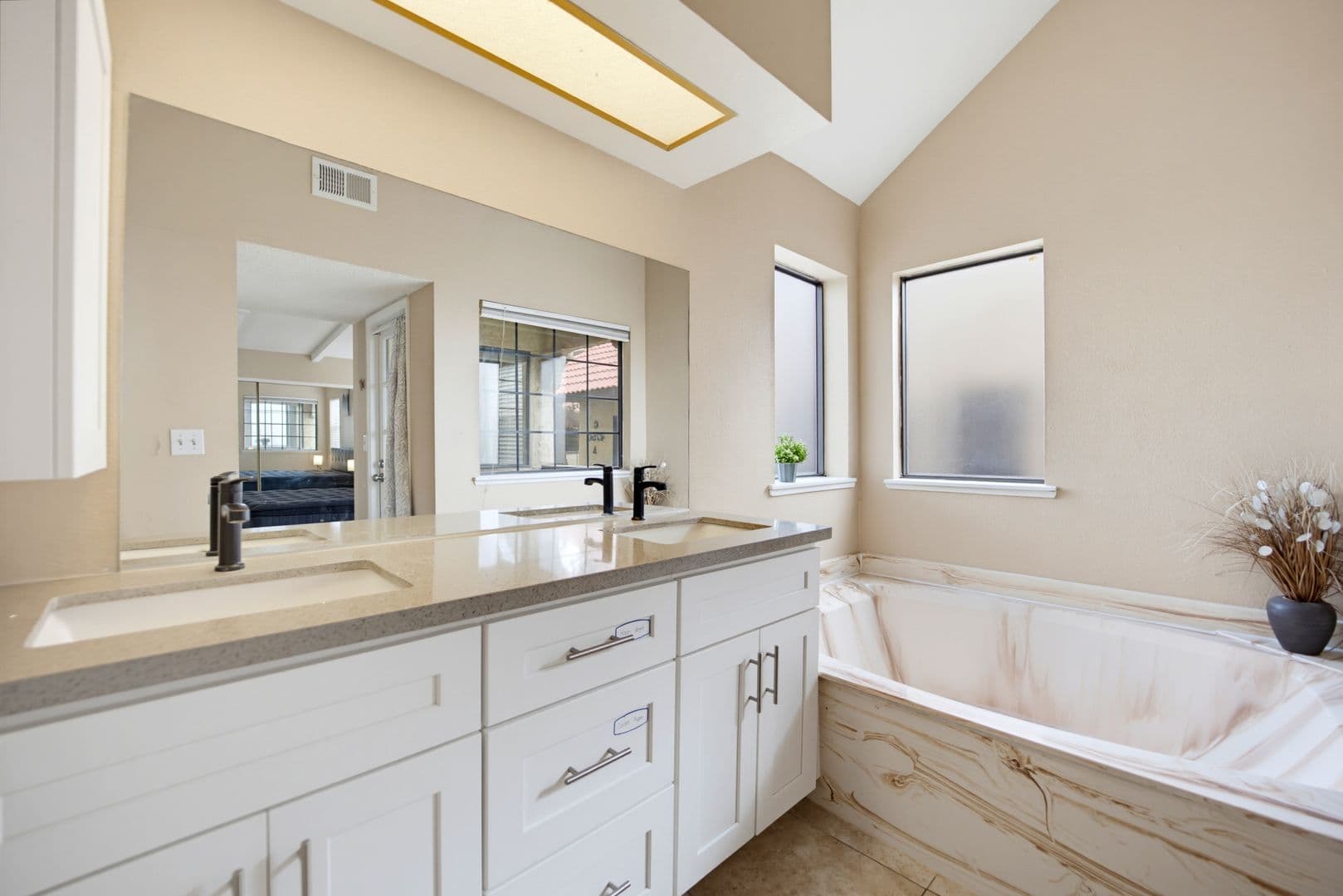 Las Vegas Apartment: 4752 Obannon Dr Unit D