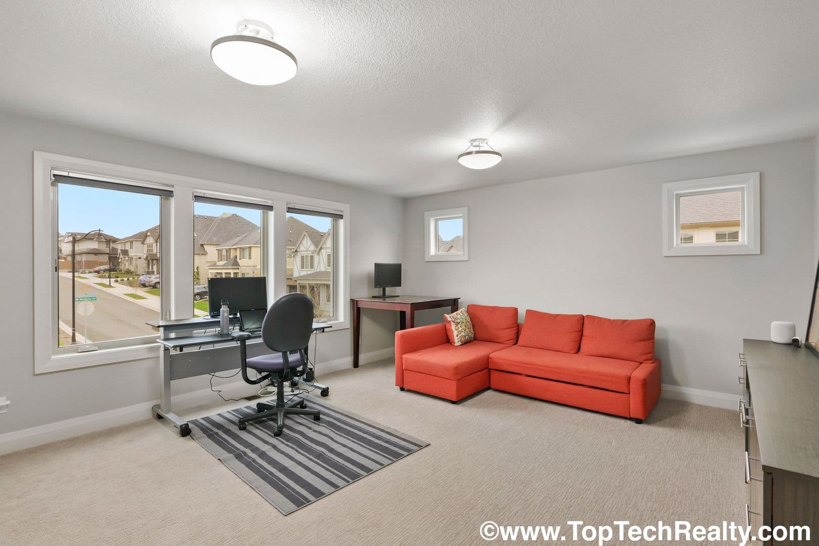 Portland House: 4233 NW Woodgate Avenue