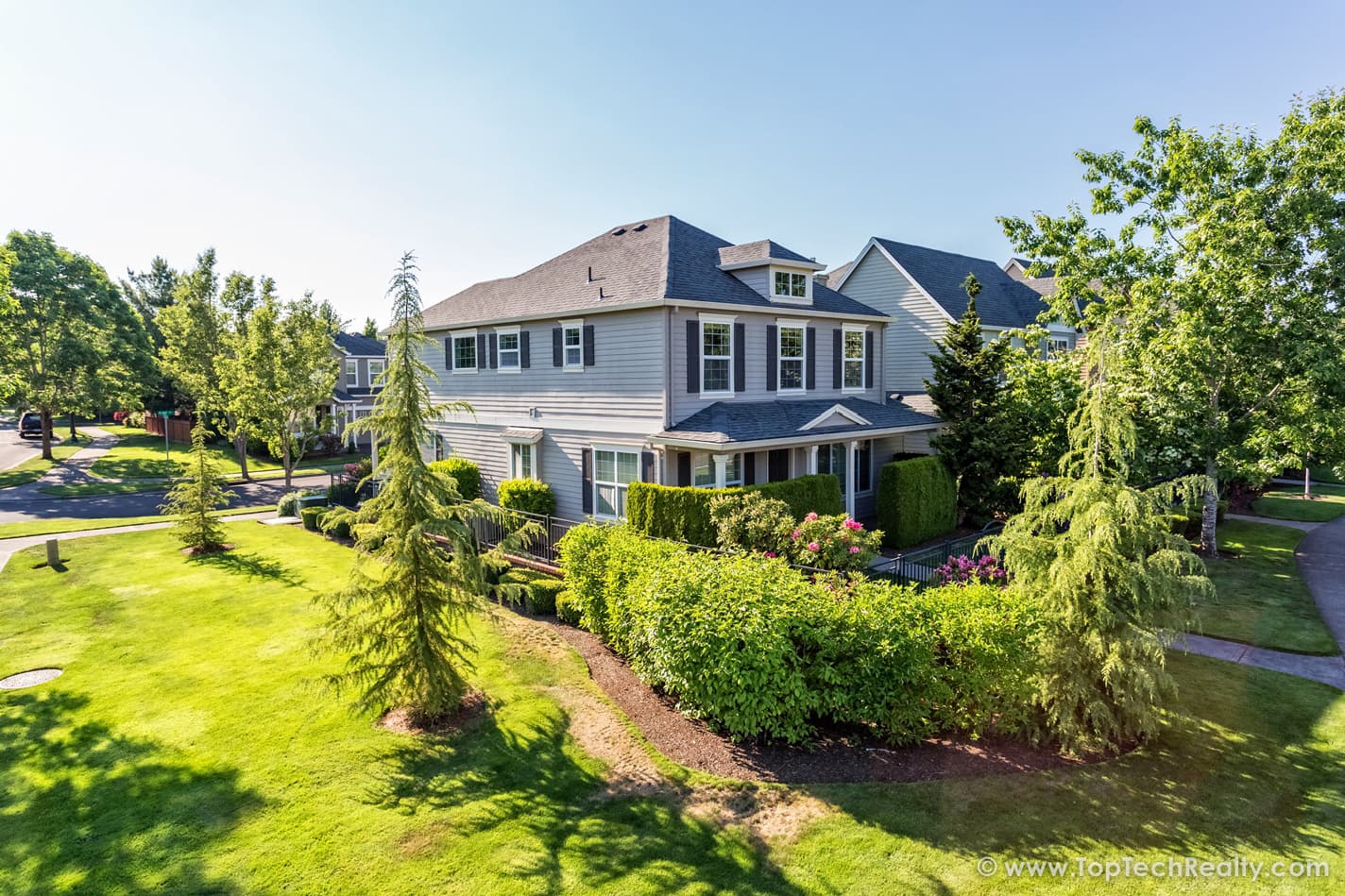 Hillsboro House: 502 NE 64th Court