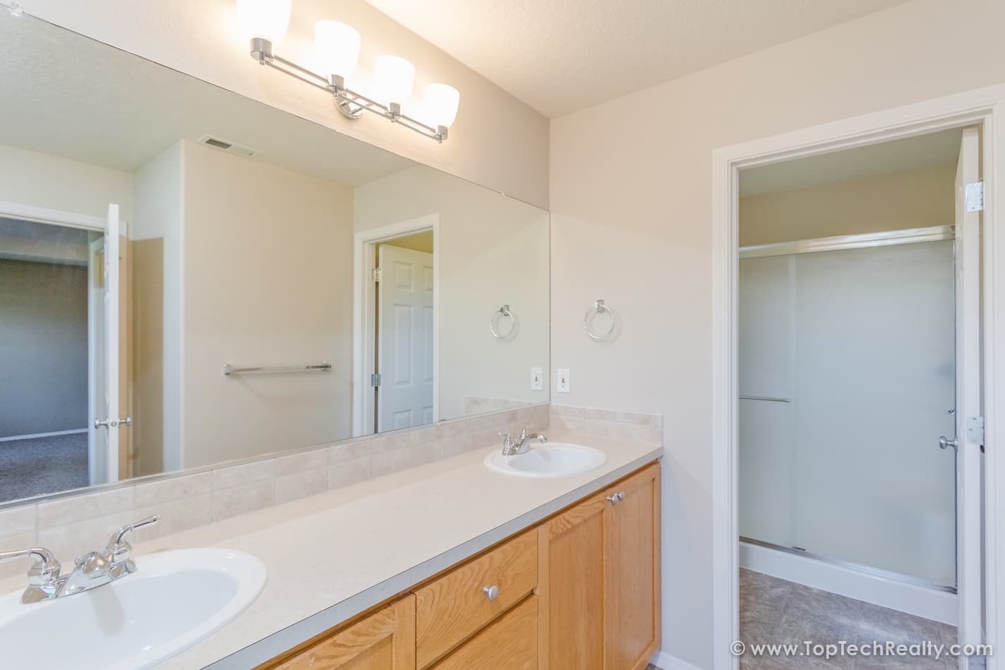 Hillsboro House: 502 NE 64th Court