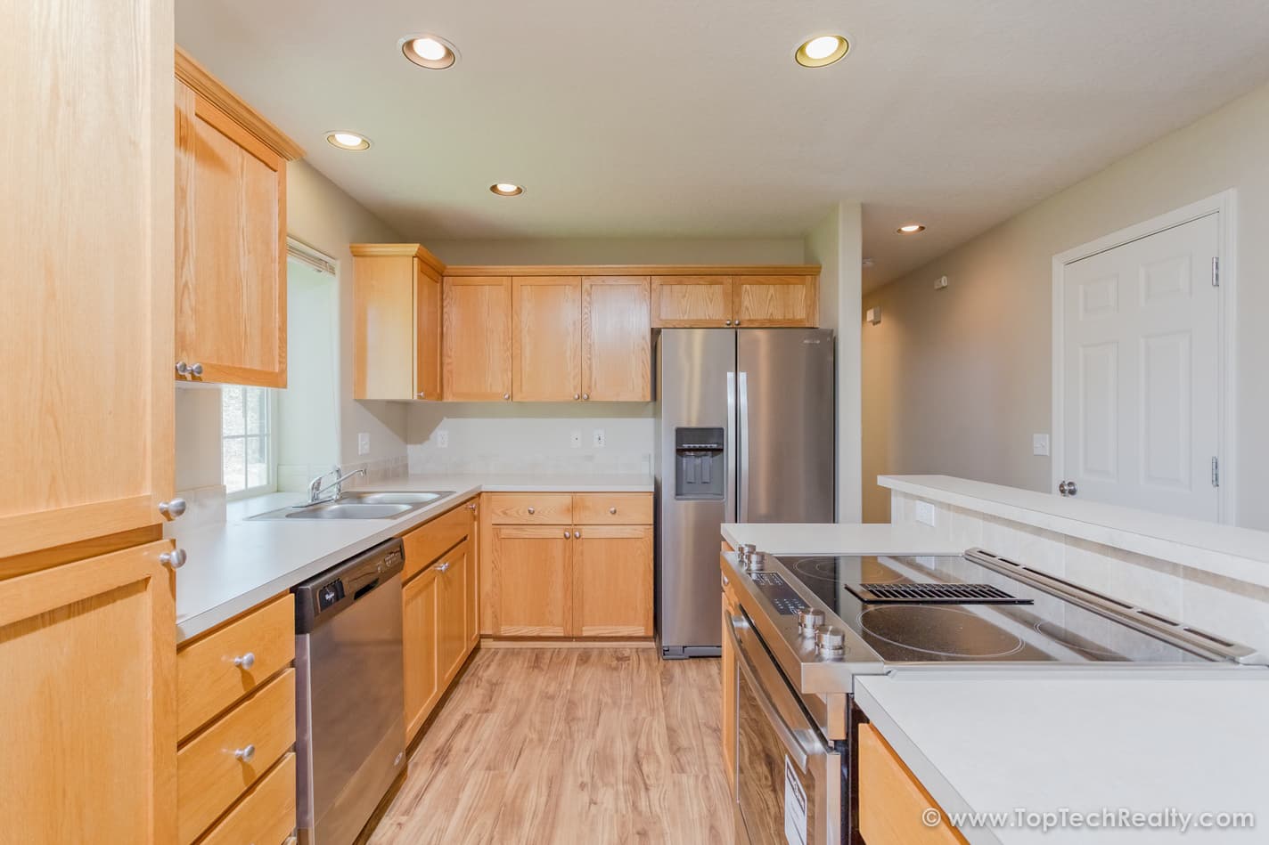 Hillsboro House: 502 NE 64th Court