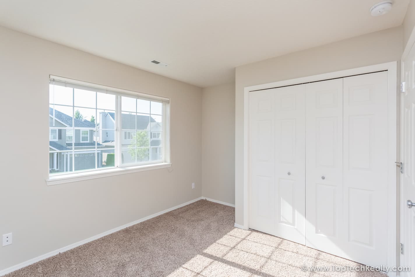 Hillsboro House: 502 NE 64th Court