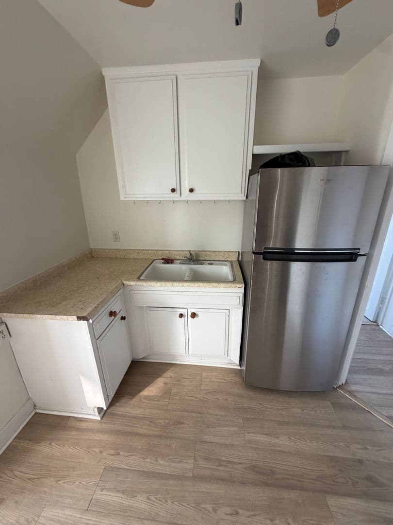 Oceanside House: 615 1/2 N Freeman