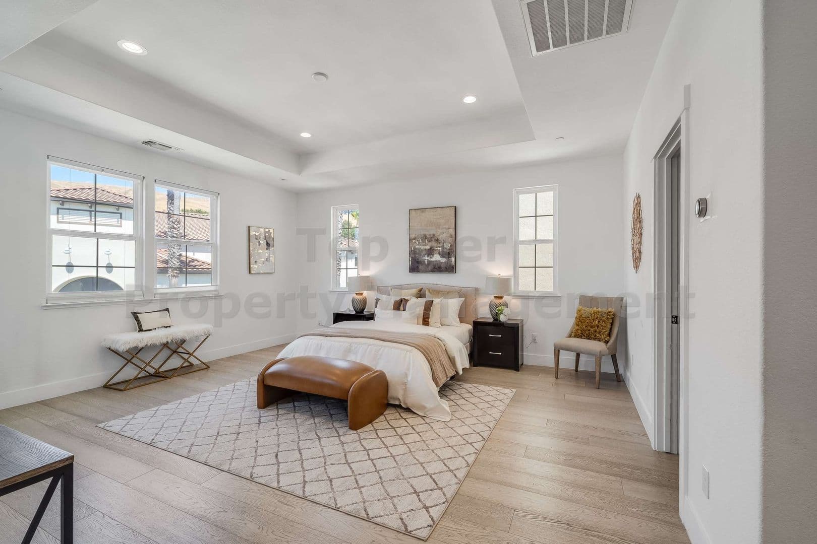 Moraga House: 3 Kendall Circle