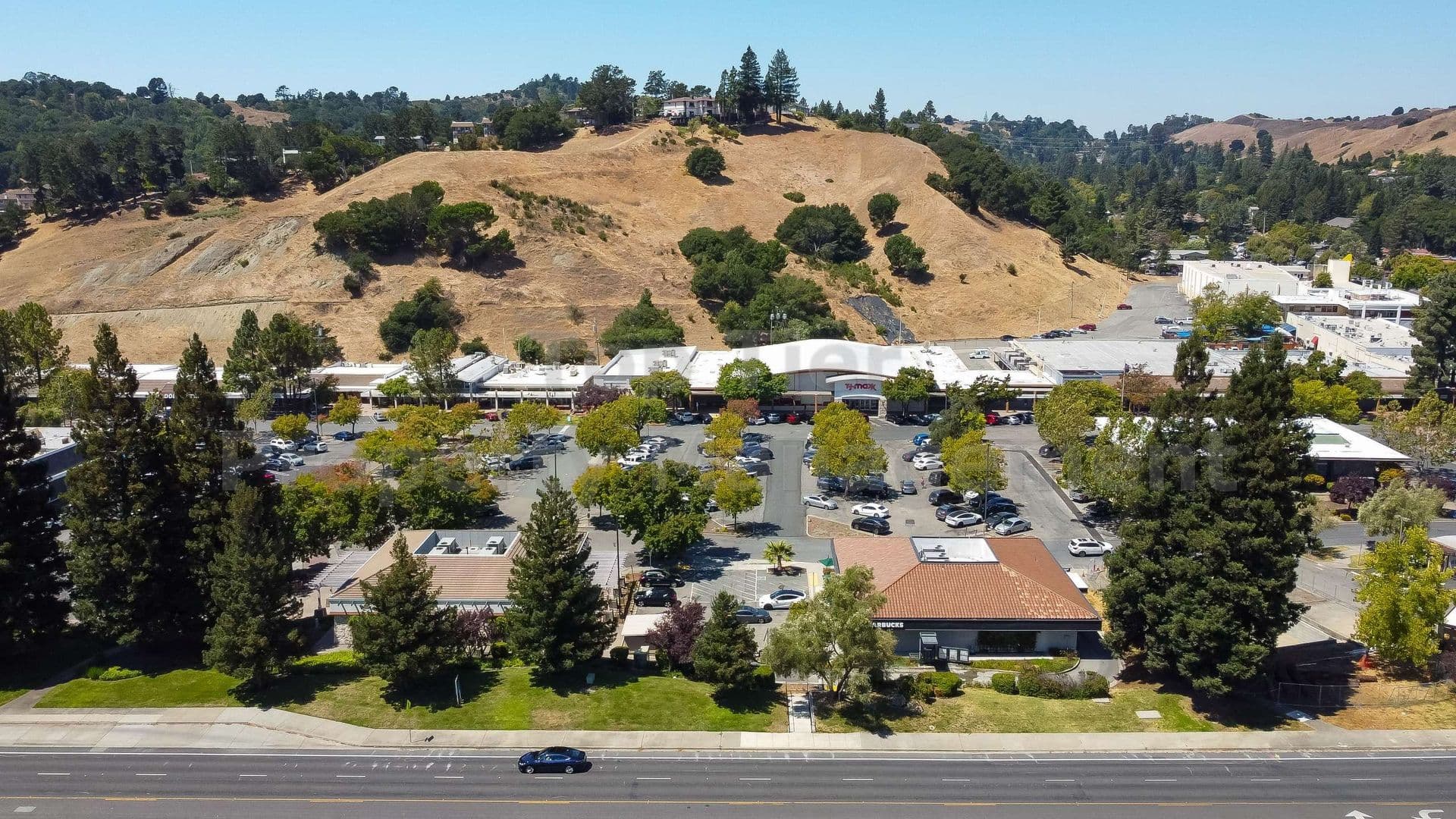 Moraga House: 3 Kendall Circle