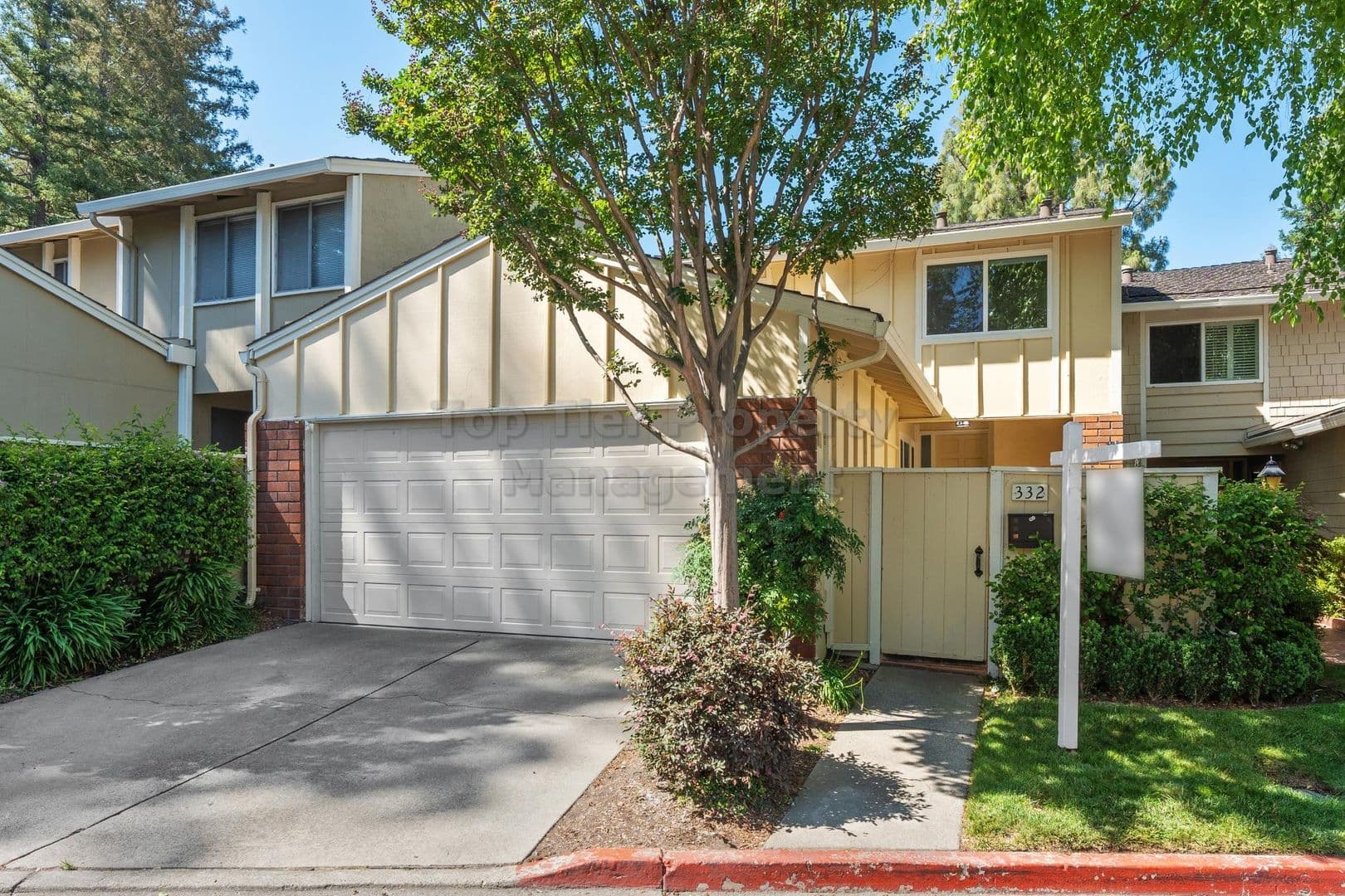 Walnut Creek Townhome: 332 Kinross Dr