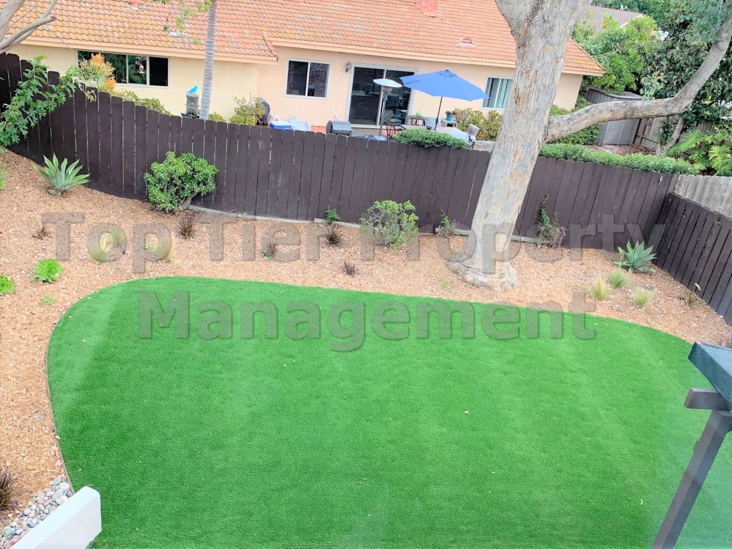 Carlsbad House: 6724 Corintia Street