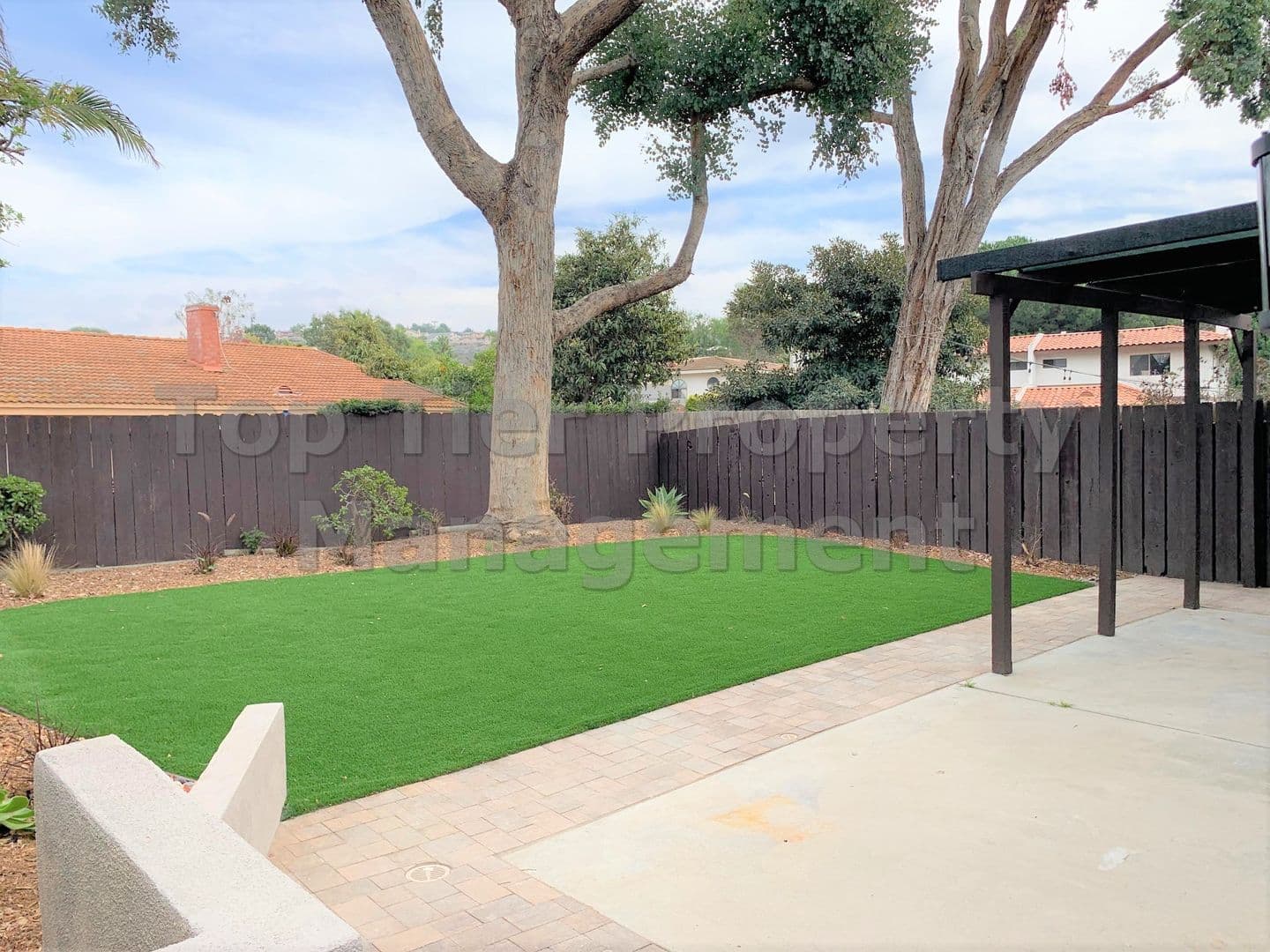 Carlsbad House: 6724 Corintia Street