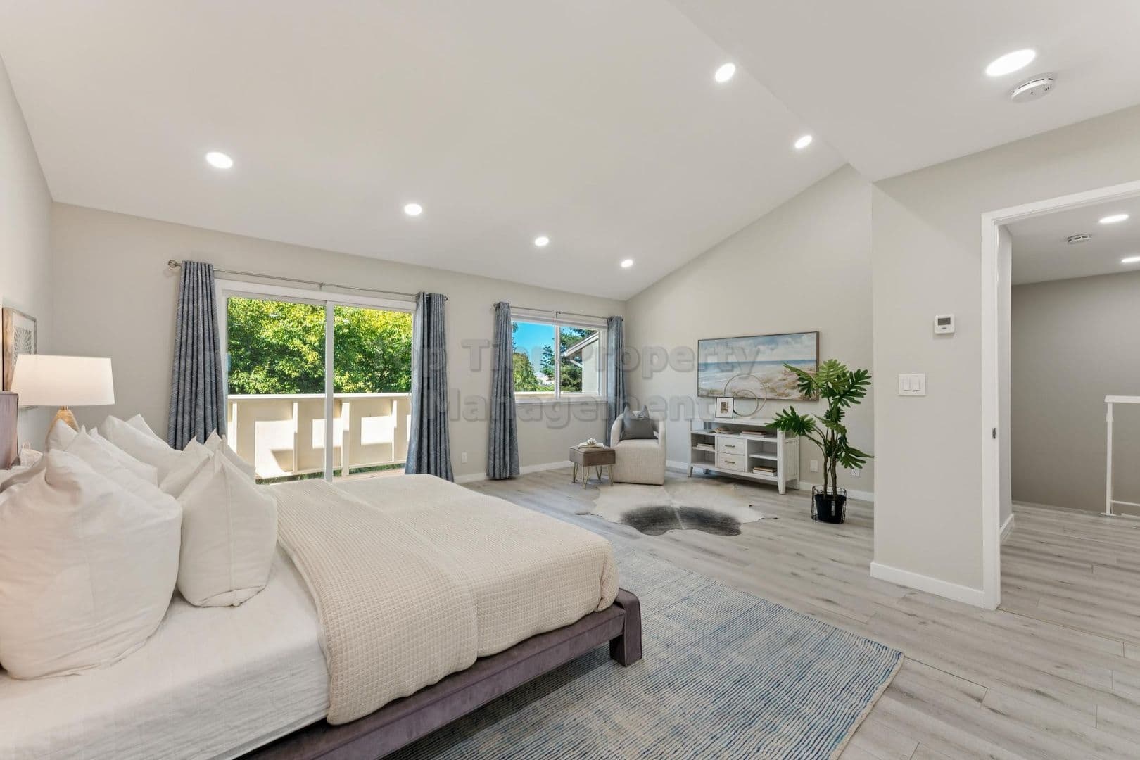 Walnut Creek Townhome: 332 Kinross Dr