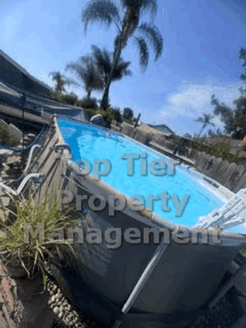 Escondido House: 2257 Montemar Ave