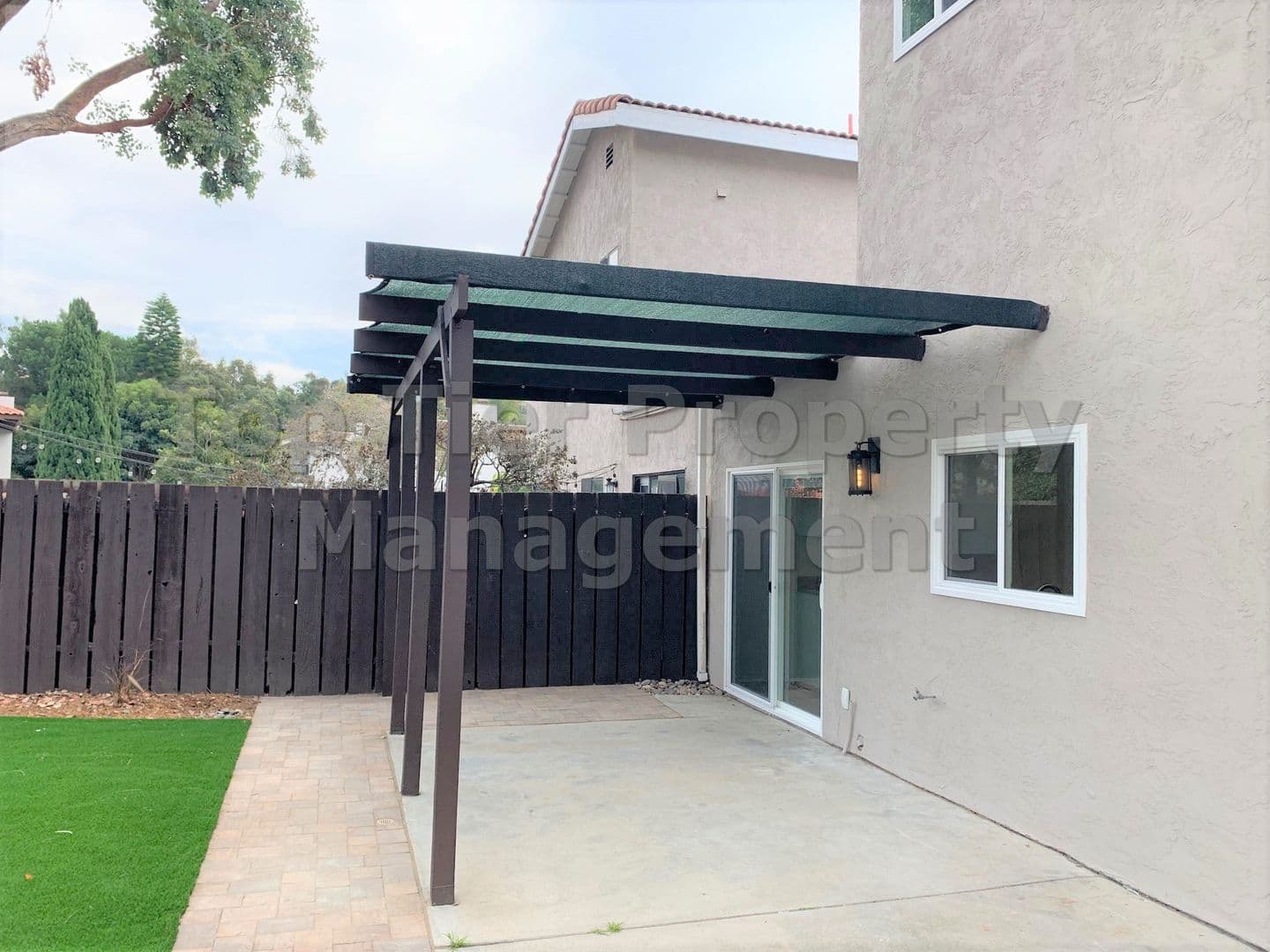 Carlsbad House: 6724 Corintia Street