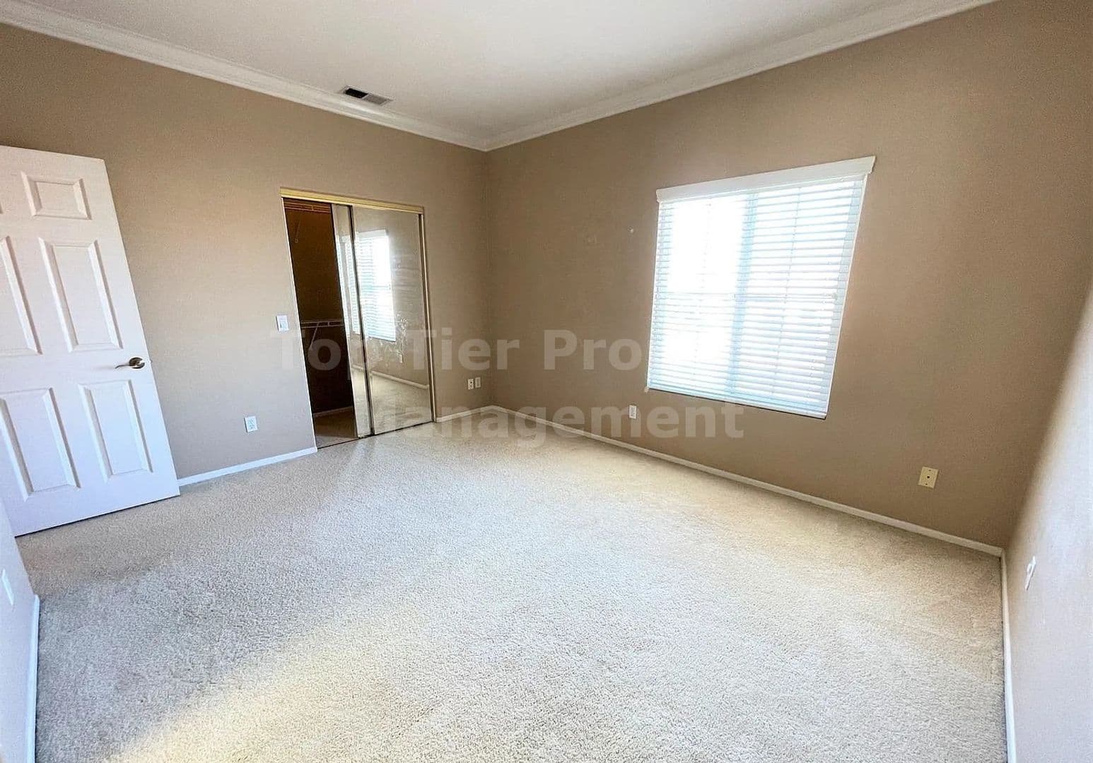San Diego Townhome: 3706 Mykonos Lane #177