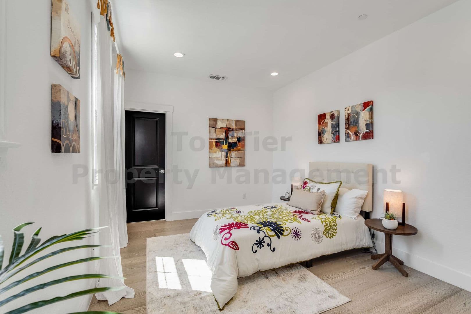 Moraga House: 3 Kendall Circle