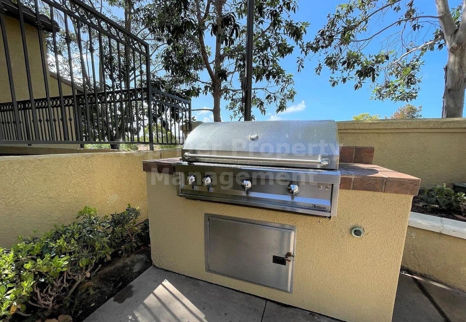 San Diego Townhome: 3706 Mykonos Lane #177