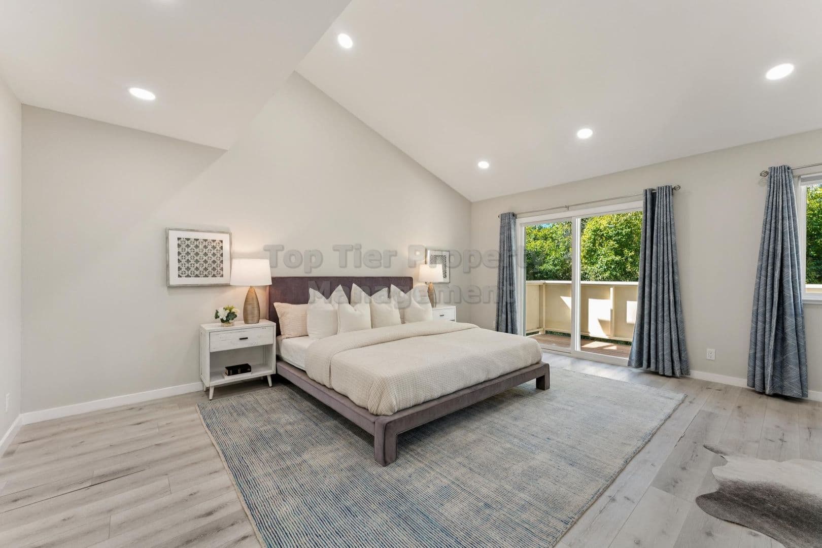 Walnut Creek Townhome: 332 Kinross Dr