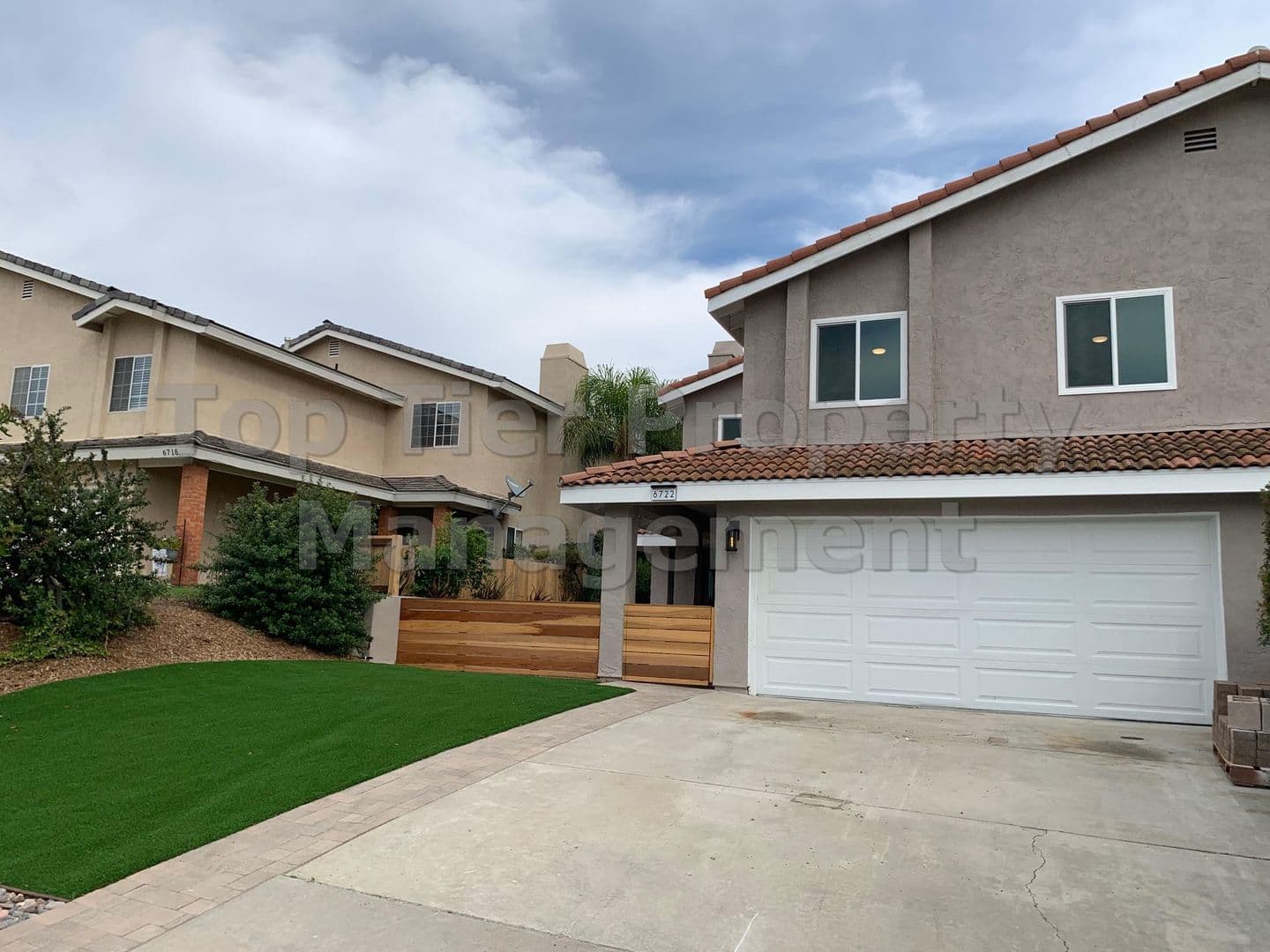 Carlsbad House: 6724 Corintia Street