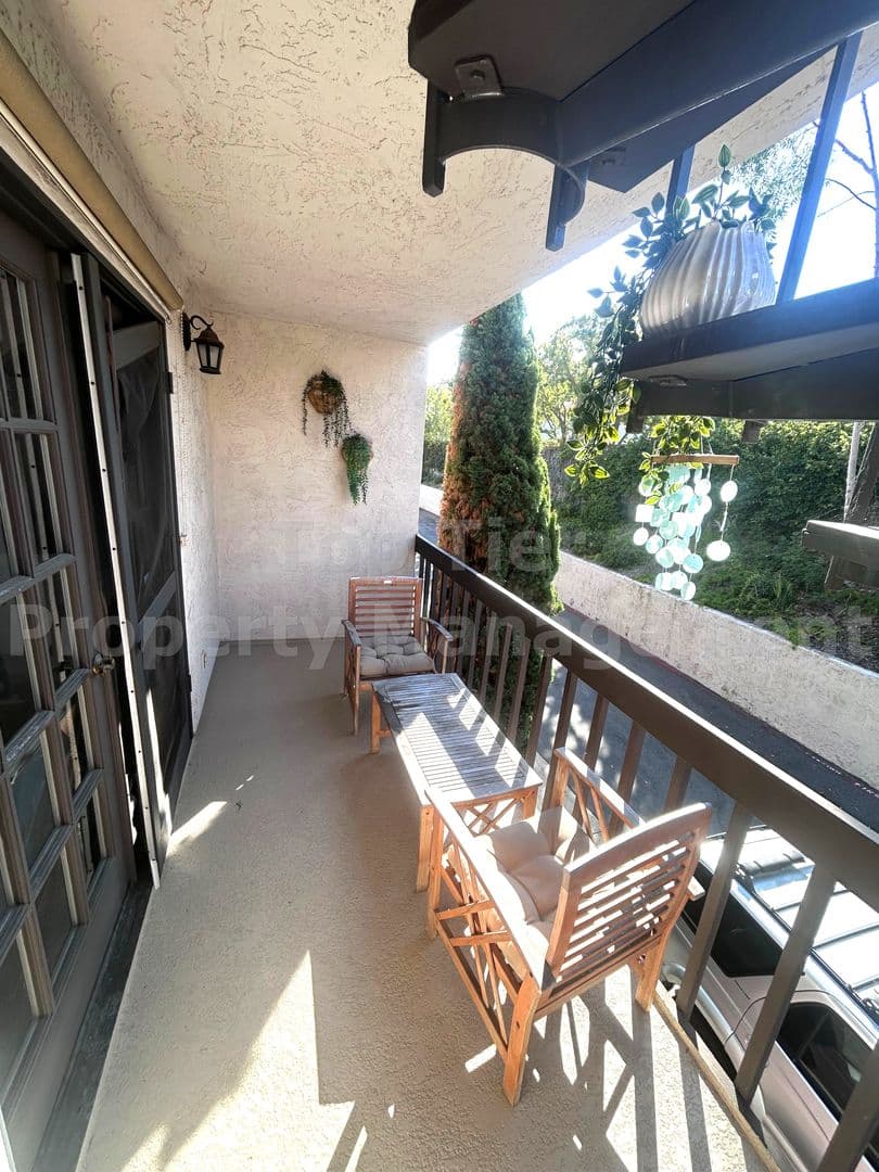 Carlsbad Townhome: 2364 Altisma Way #C