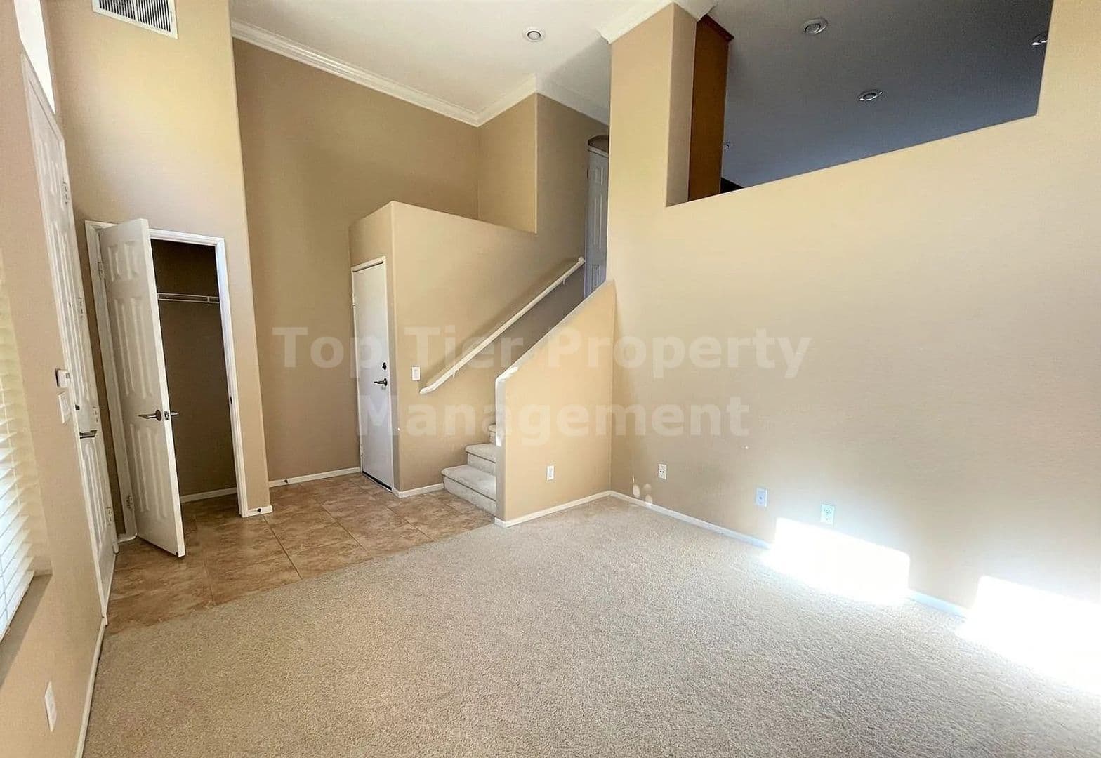 San Diego Townhome: 3706 Mykonos Lane #177
