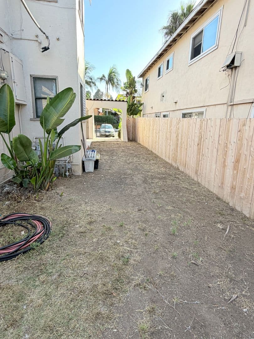Oceanside House: 615 1/2 N Freeman