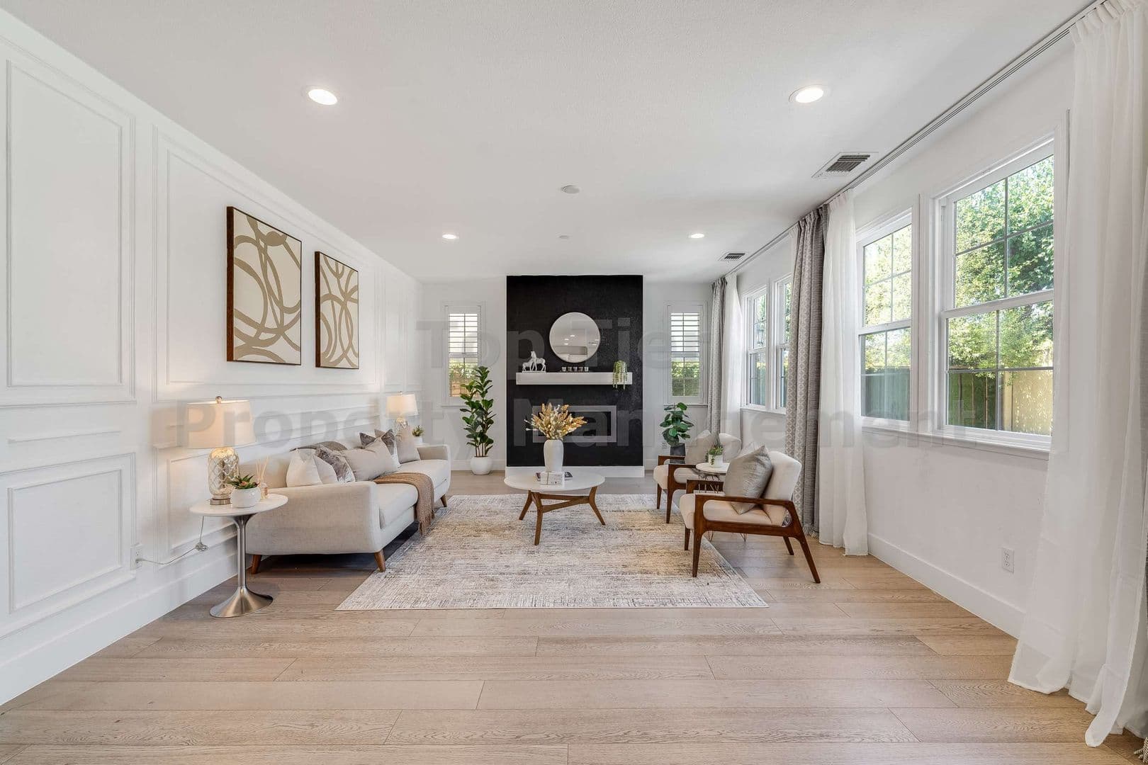 Moraga House: 3 Kendall Circle