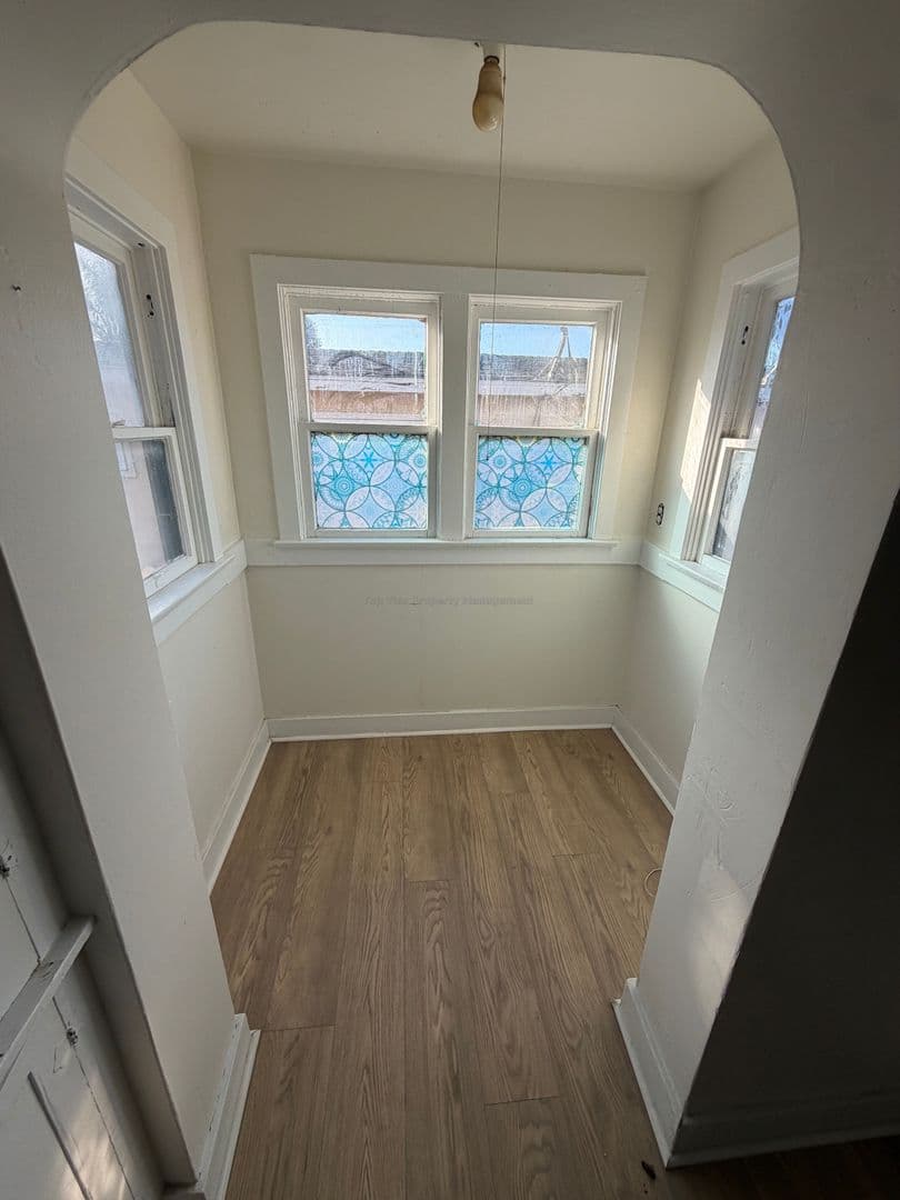 Oceanside House: 615 1/2 N Freeman
