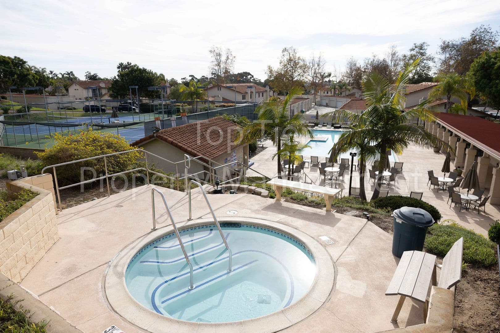 Carlsbad Townhome: 6811 Alderwood Drive