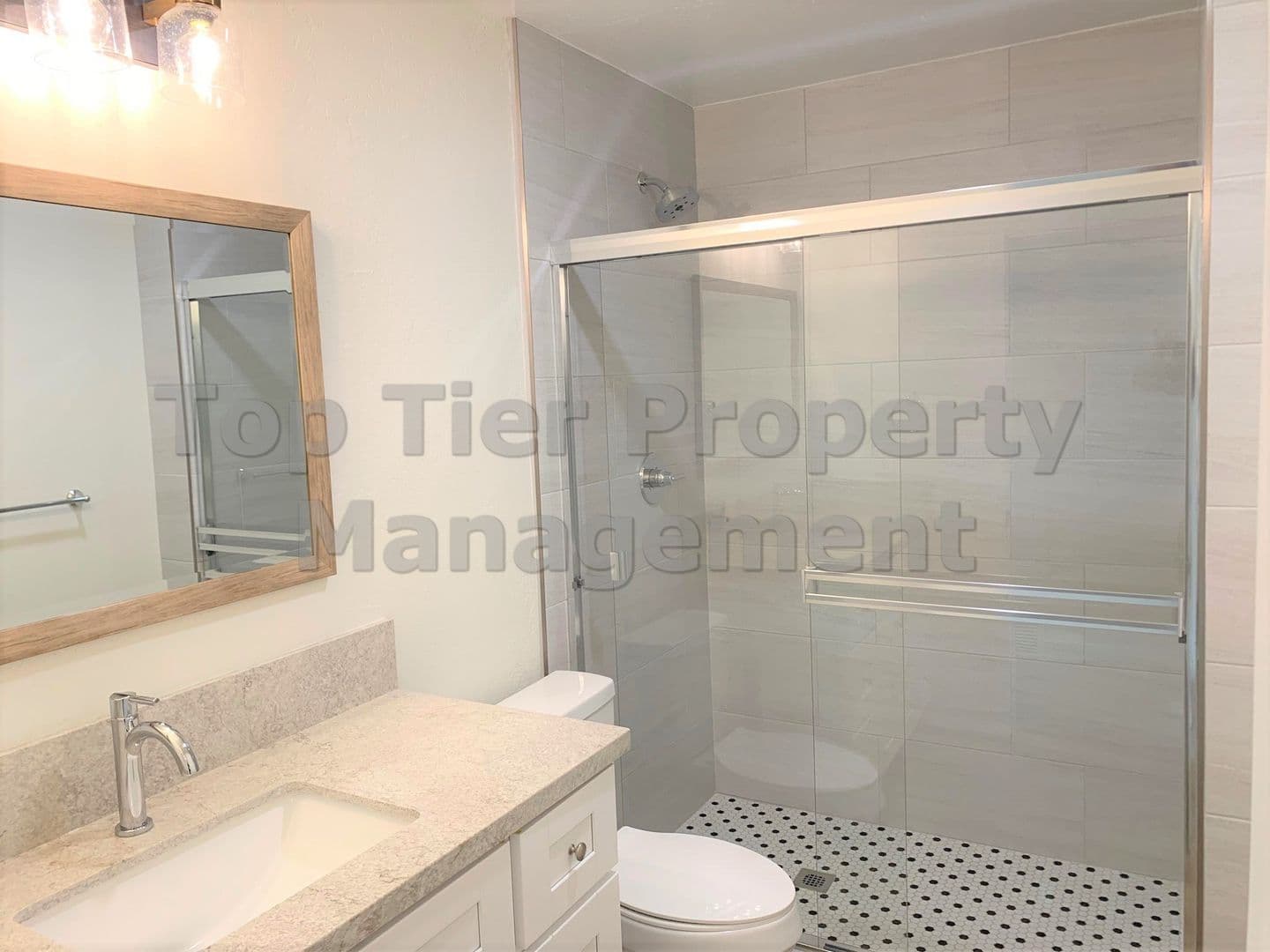 Carlsbad House: 6724 Corintia Street