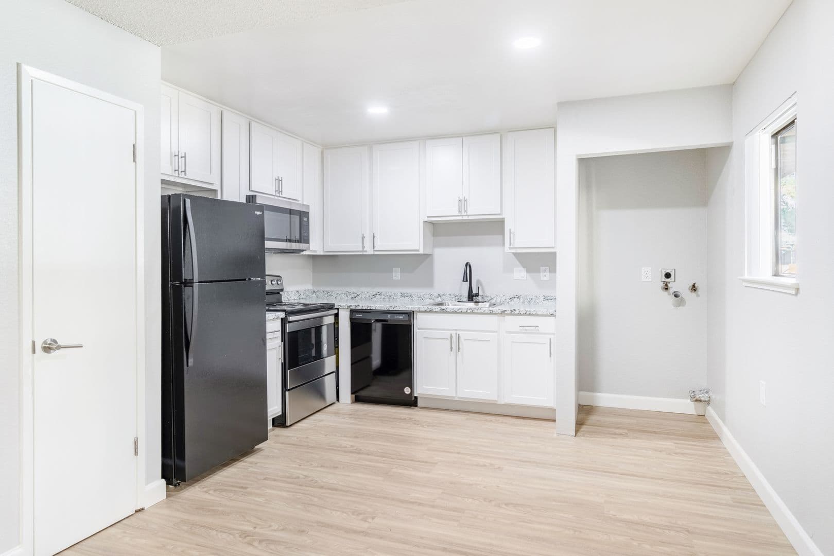 Reno Condo: 175 -197 E Grove Street