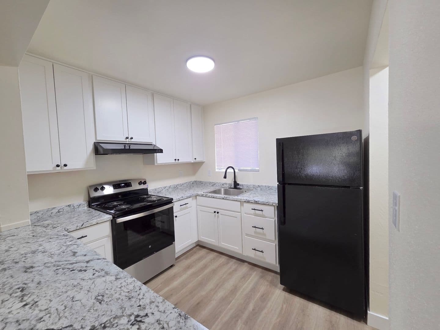 Concord Apartment: 2451 Olivera Rd