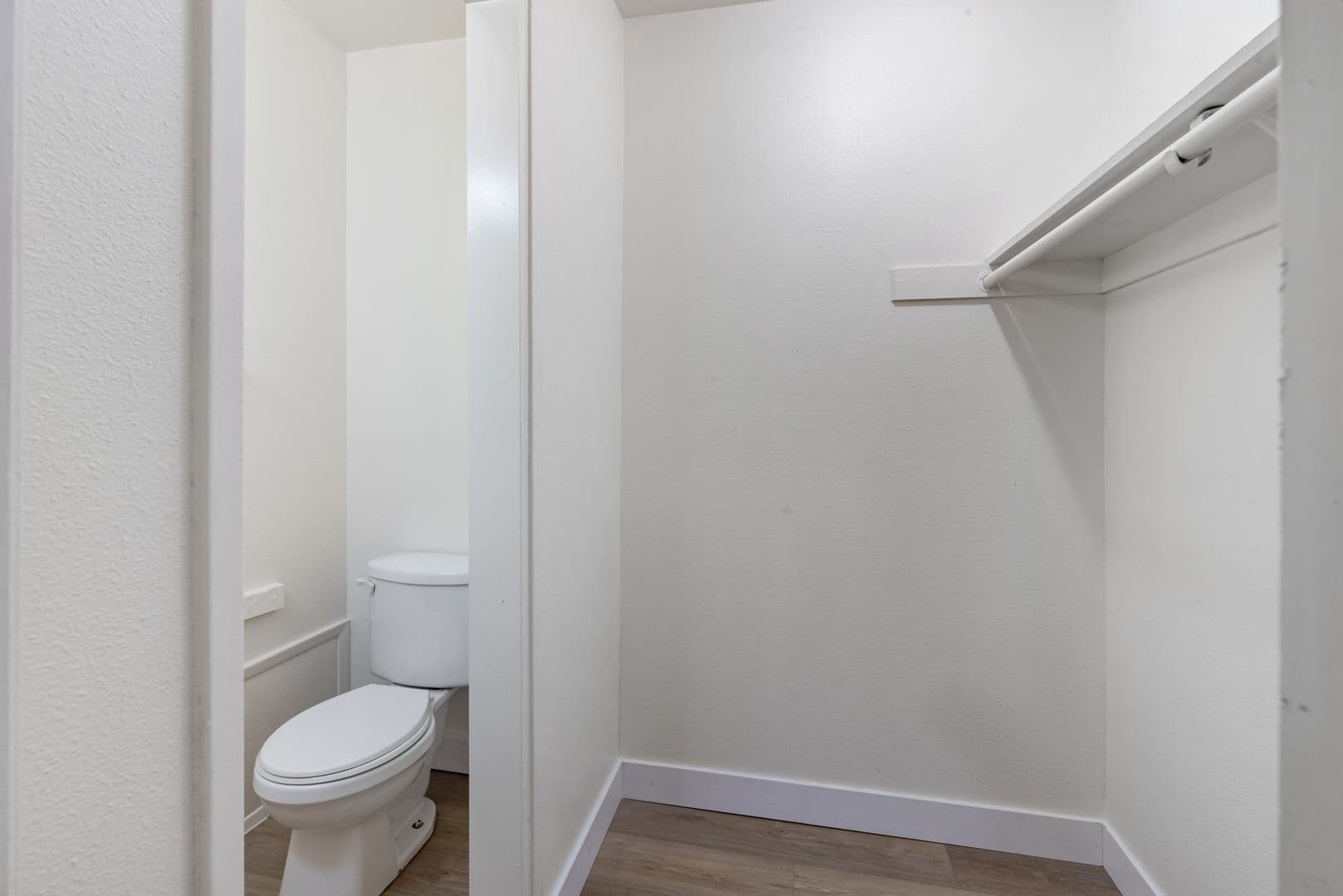 Stockton Apartment: 4303-4401 Manchester Avenue