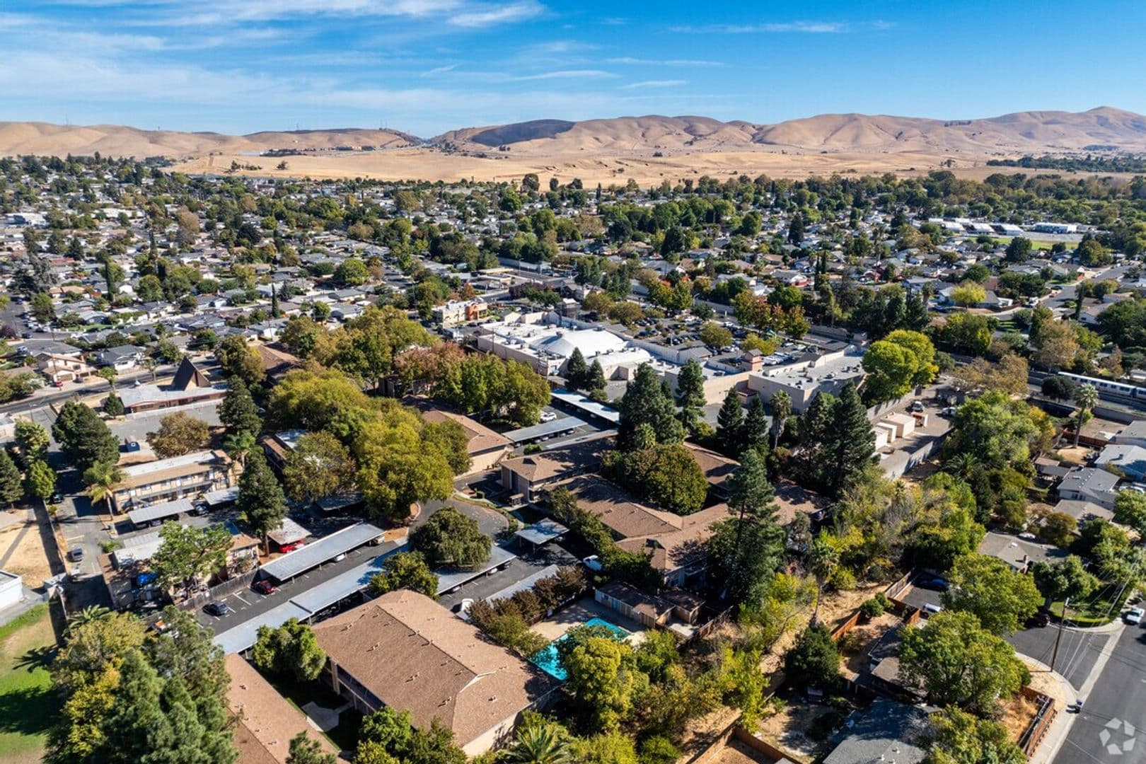 Concord Apartment: 2451 Olivera Rd