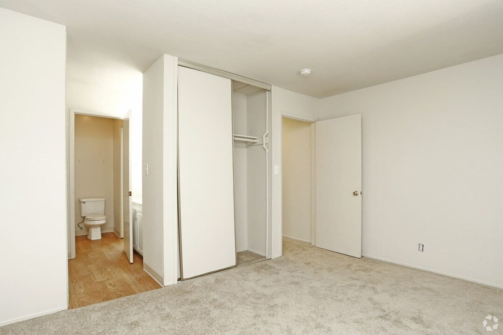 Concord Apartment: 2451 Olivera Rd