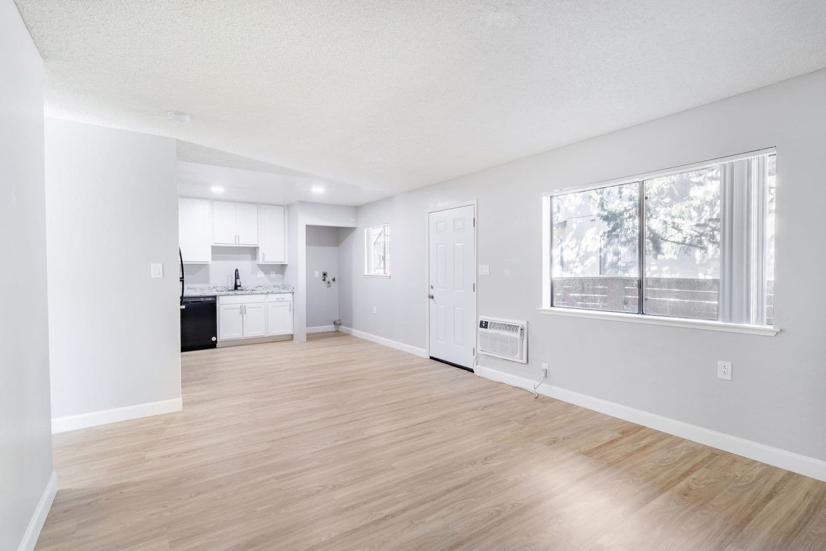 Reno Condo: 175 -197 E Grove Street