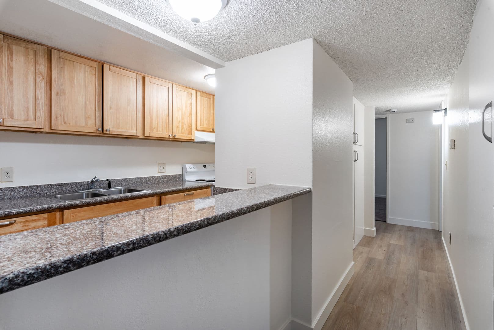 Stockton Apartment: 4303-4401 Manchester Avenue