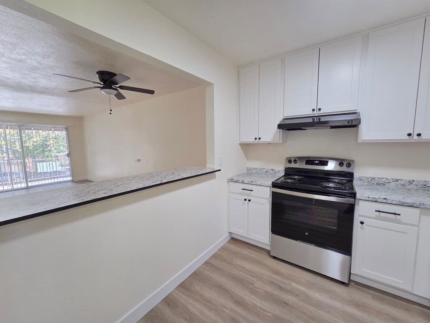Concord Apartment: 2451 Olivera Rd