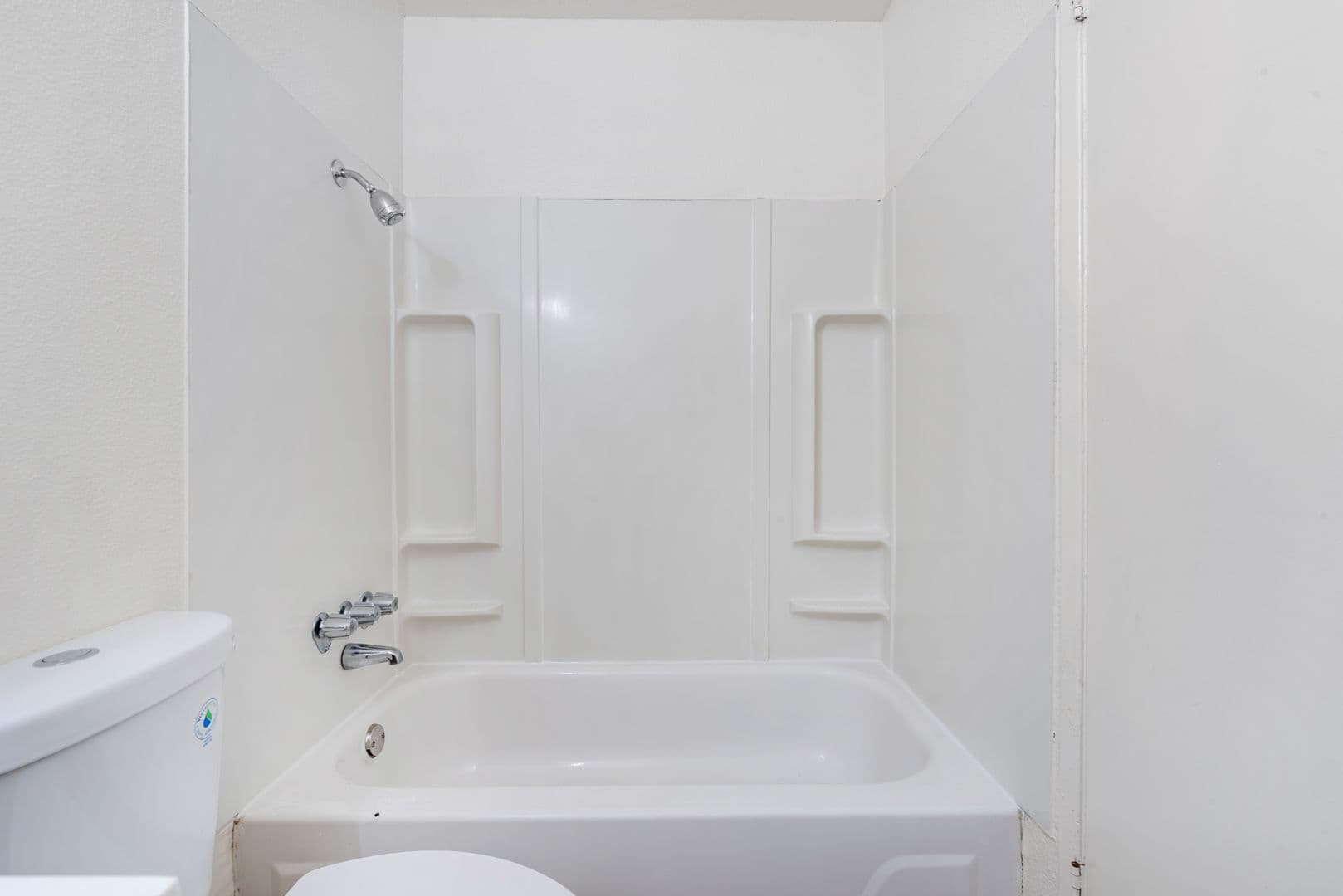 Stockton Apartment: 4303-4401 Manchester Avenue