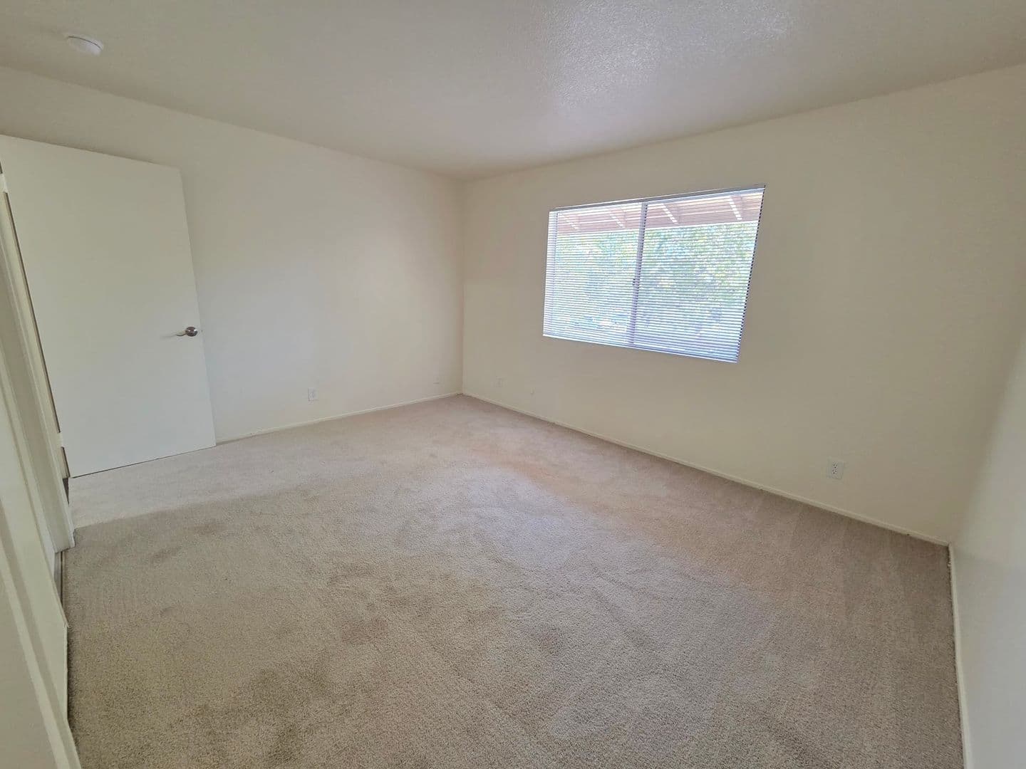 Concord Apartment: 2451 Olivera Rd