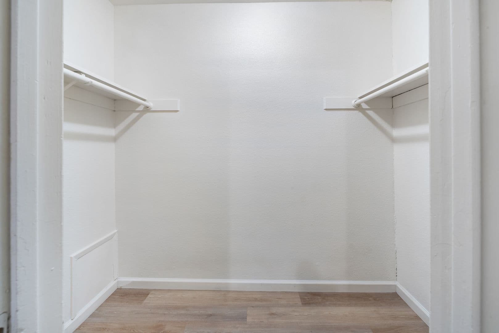 Stockton Apartment: 4303-4401 Manchester Avenue