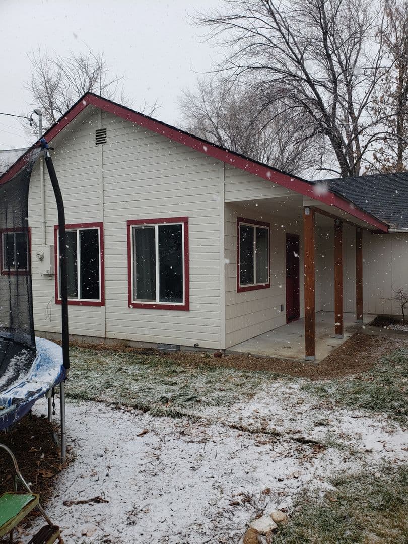 Boise Apartment: 1911 Abbs